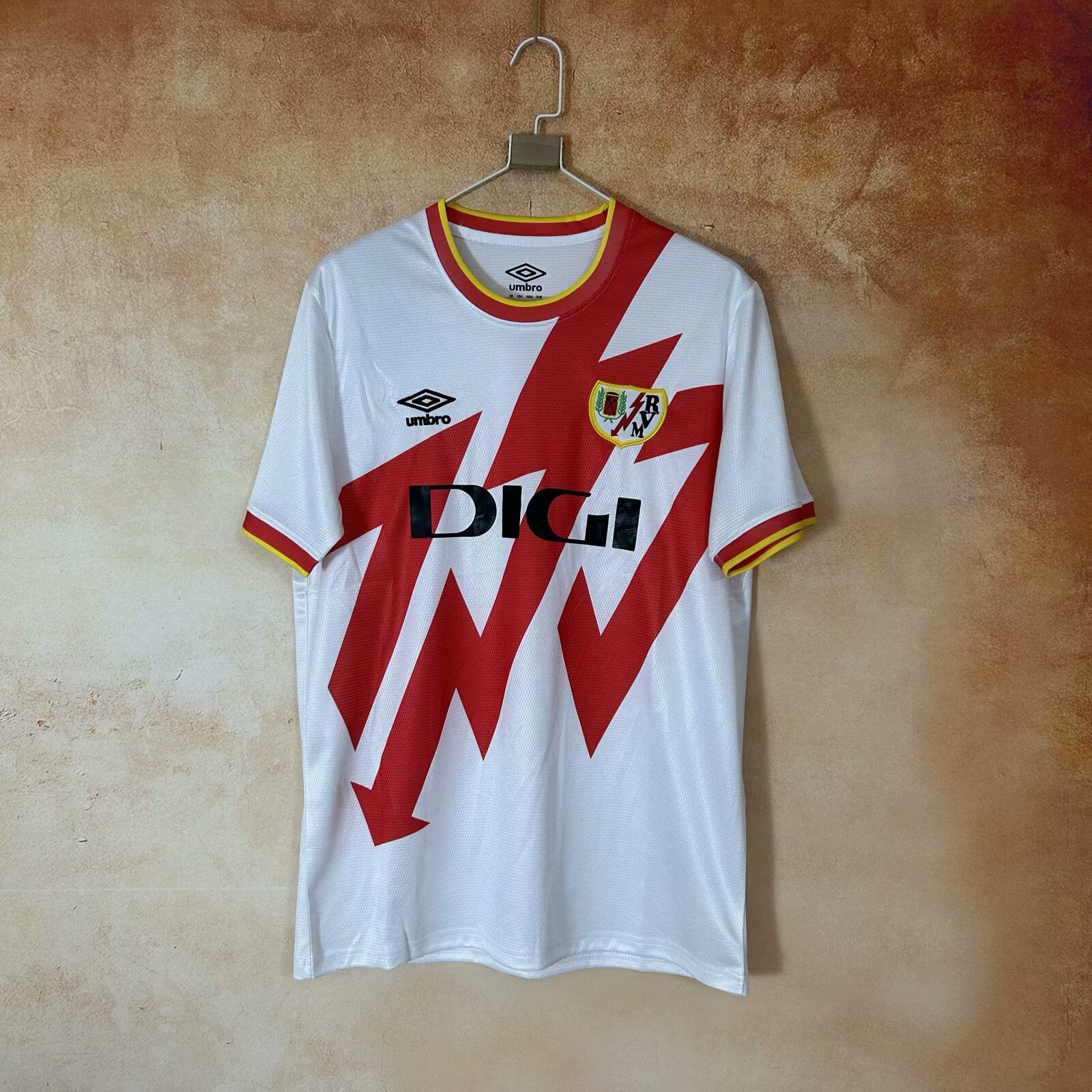 25-26 Rayo Vallecano Extérieur (Fan Version)