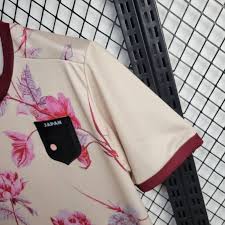 23-24 Japon édition spéciale fleur rose