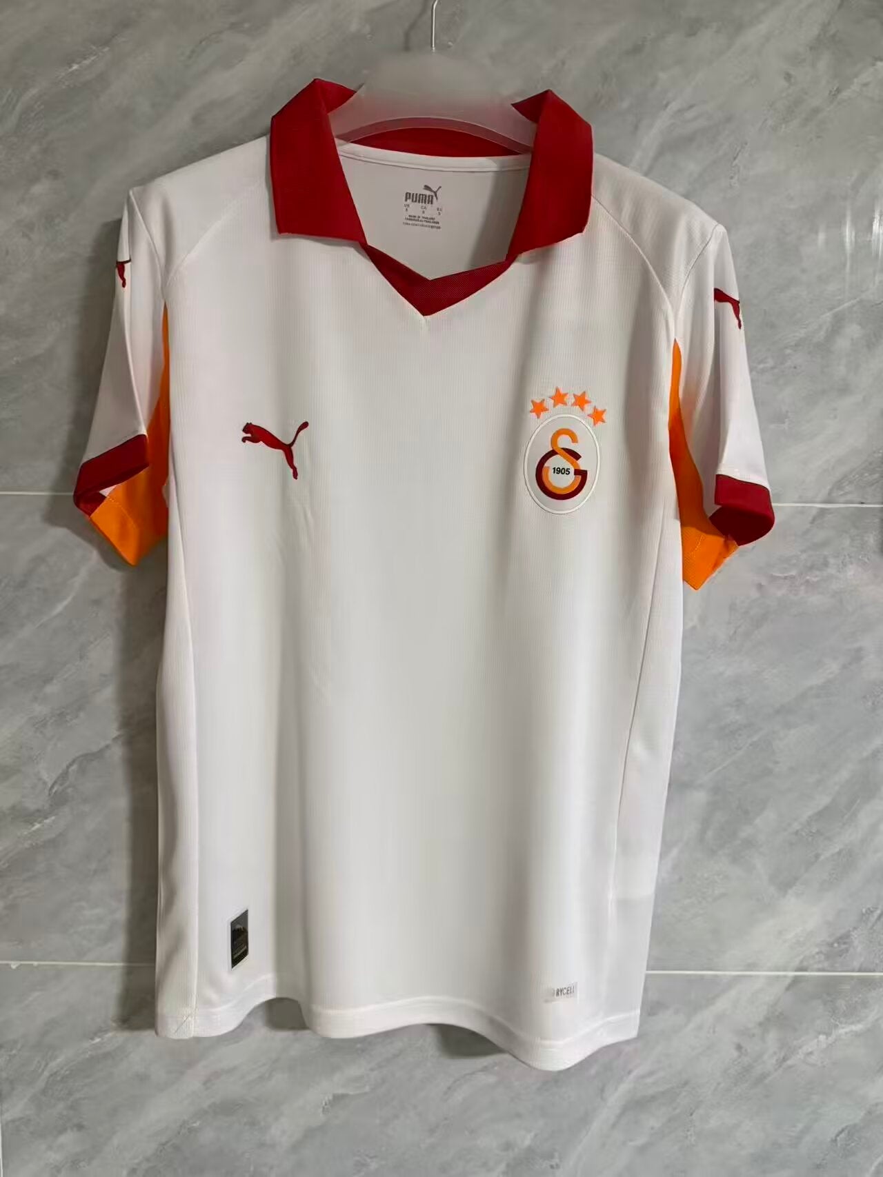 25-26 Galatasaray Extérieur (Fan Version)