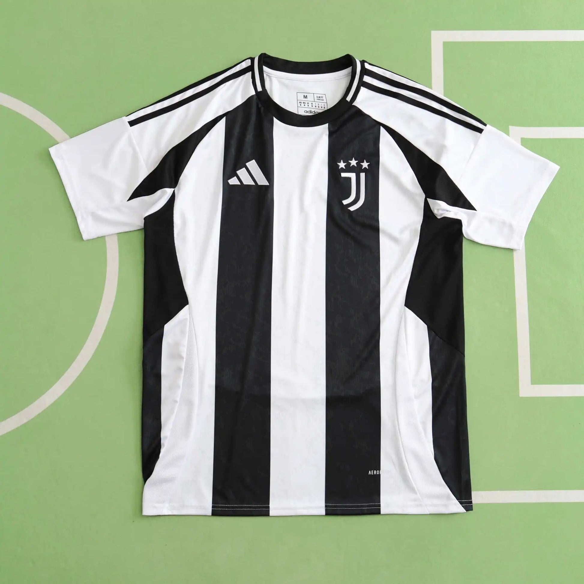 24-25 Juventus Domicile (Fan Edition)