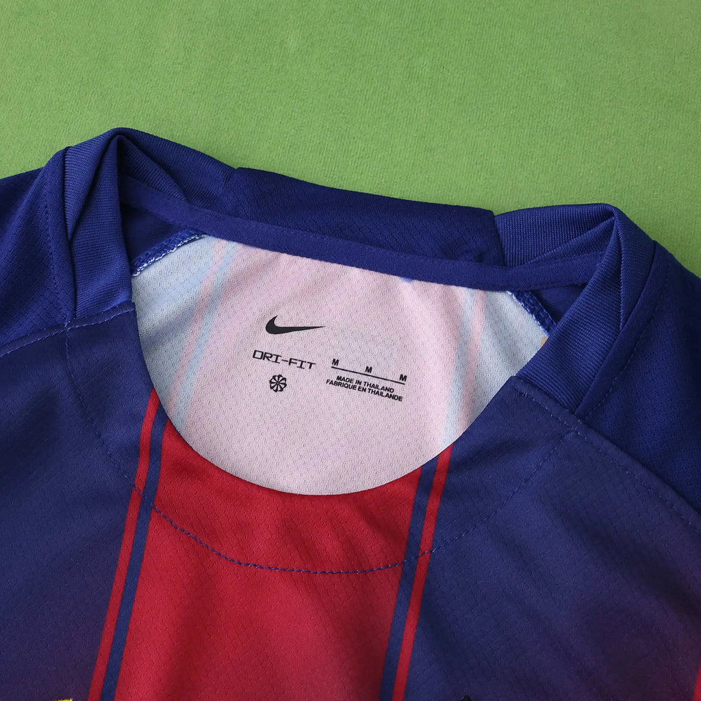 25-26 FC Barcelone Domicile (Fan Edition)