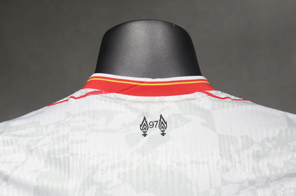 24-25 Liverpool Third [Player Version]