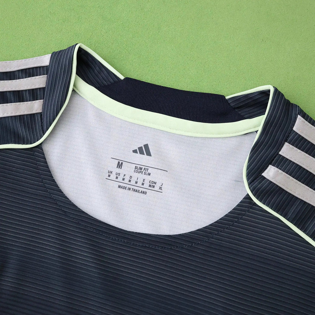 25-26 Real Madrid Extérieur (Fan Version)