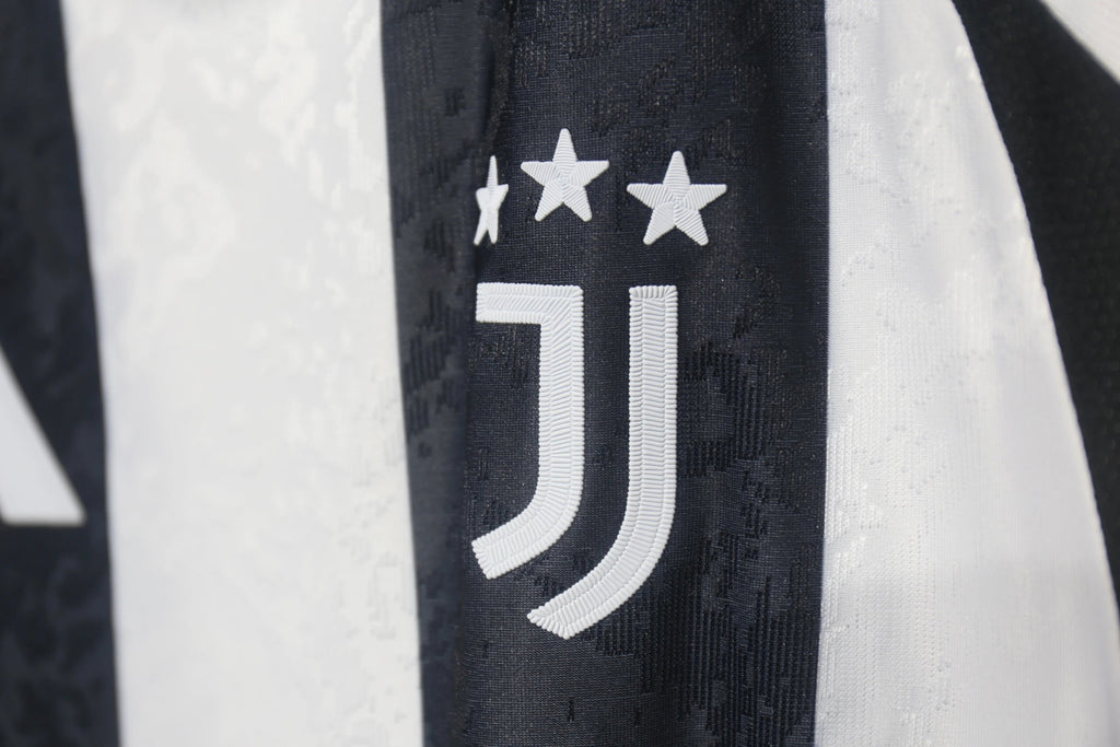 24-25 Juventus Domicile [Player Version]