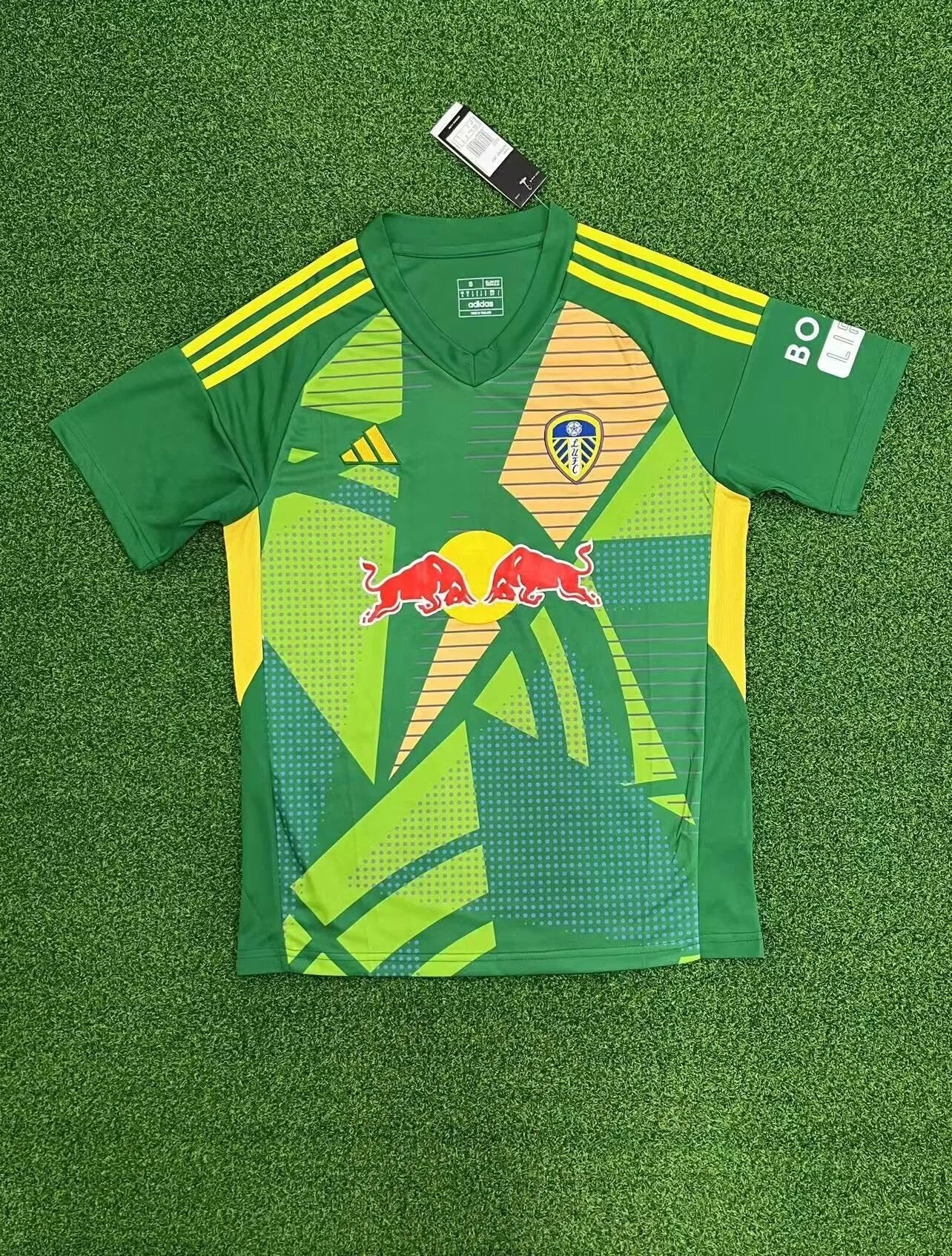 24-25 Leeds United (Fan Version)