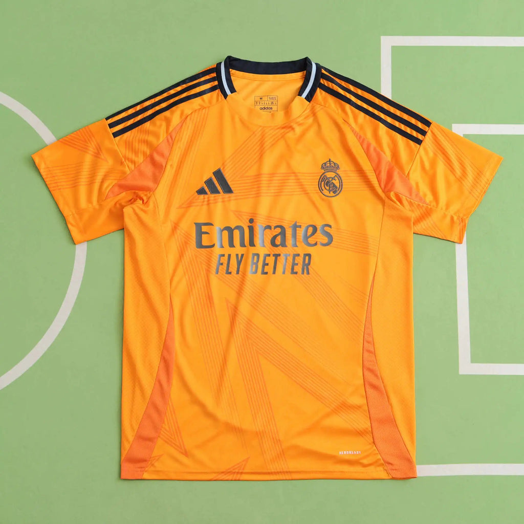 24-25 Real Madrid Extérieur (Fan Edition)