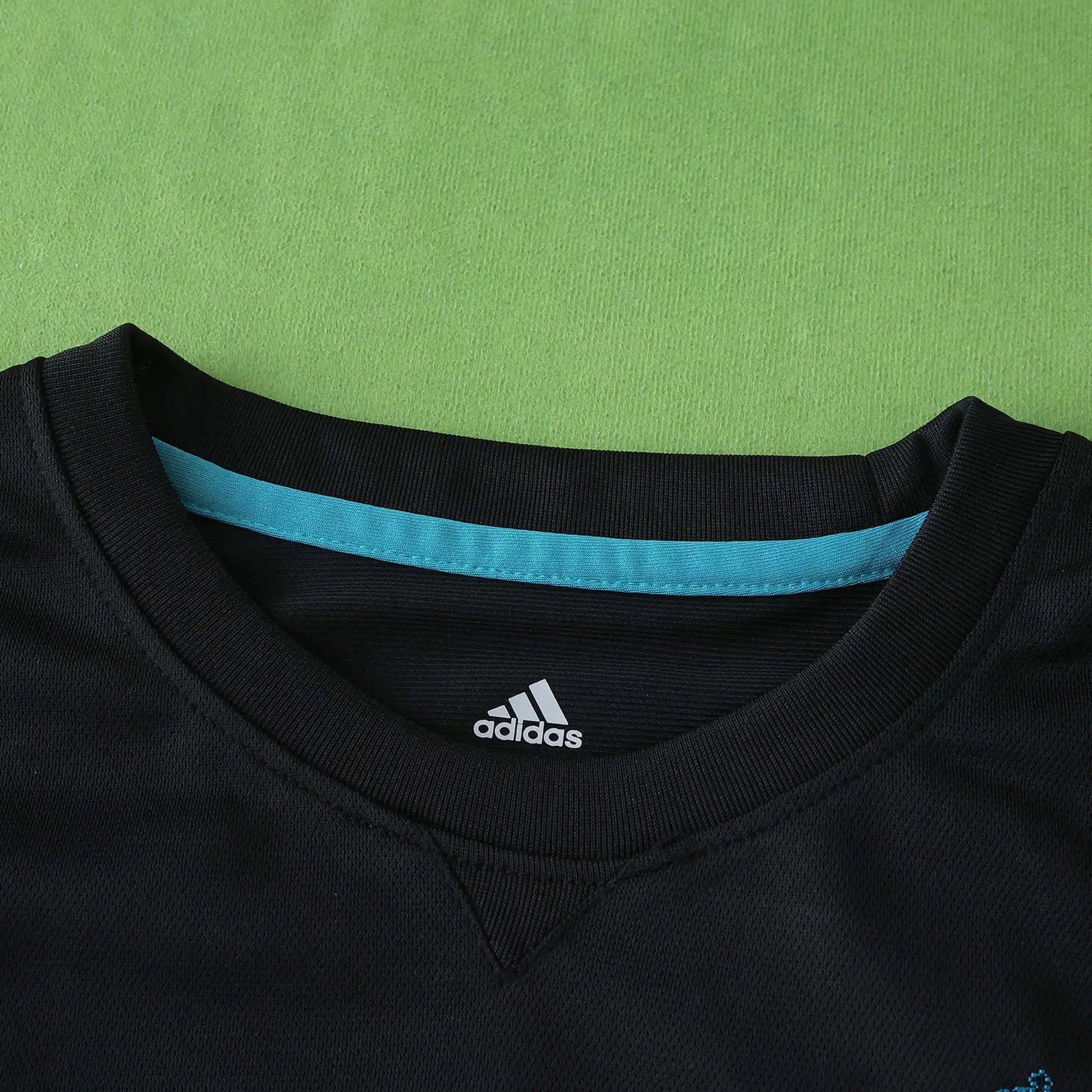 17-18-Real Madrid Extérieur - Coffret enfant (Édition Fan)