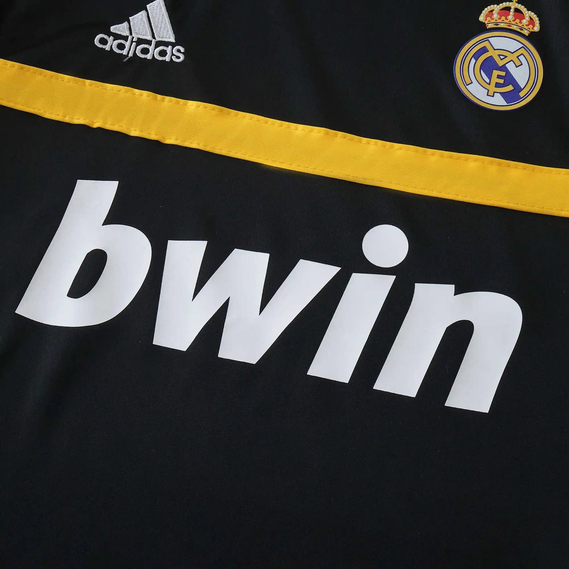 11-12 Real Madrid Gardien Noir - Coffret enfant (Édition Fan)