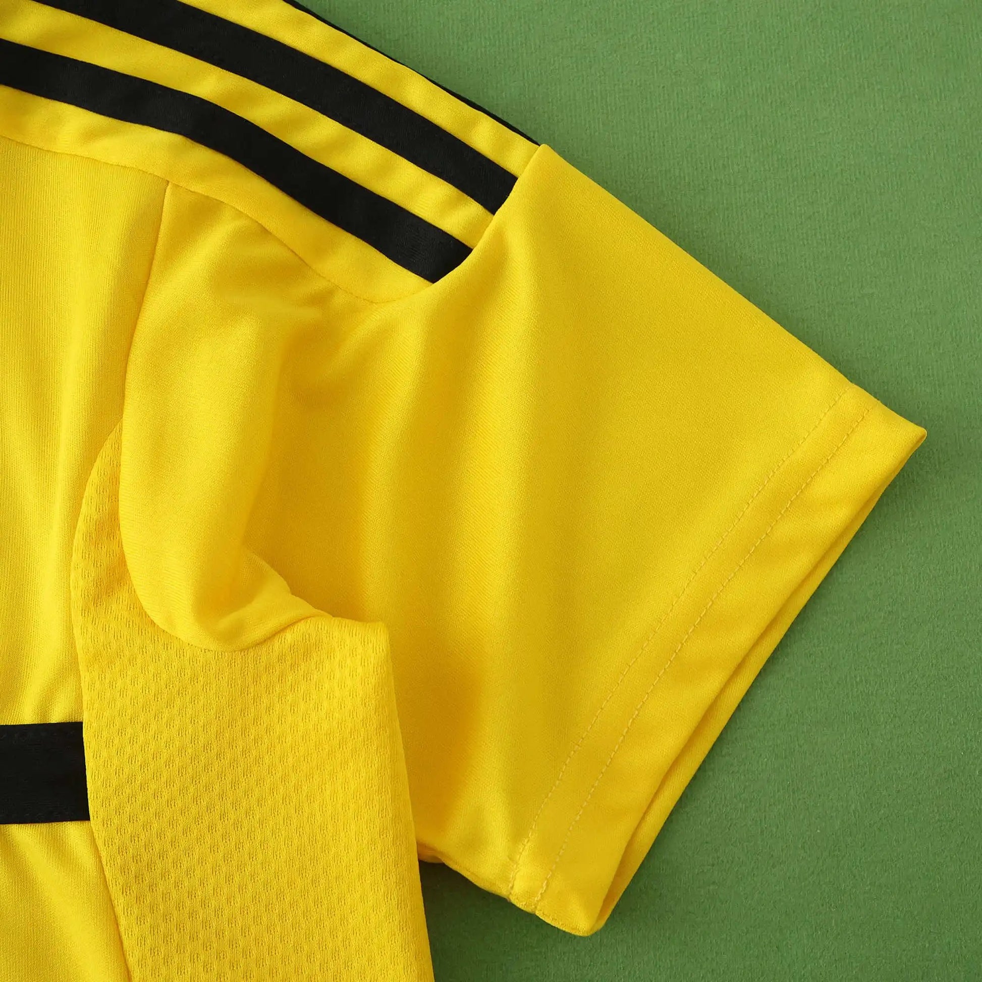 11-12 Real Madrid Gardien Jaune - Coffret enfant (Édition Fan)