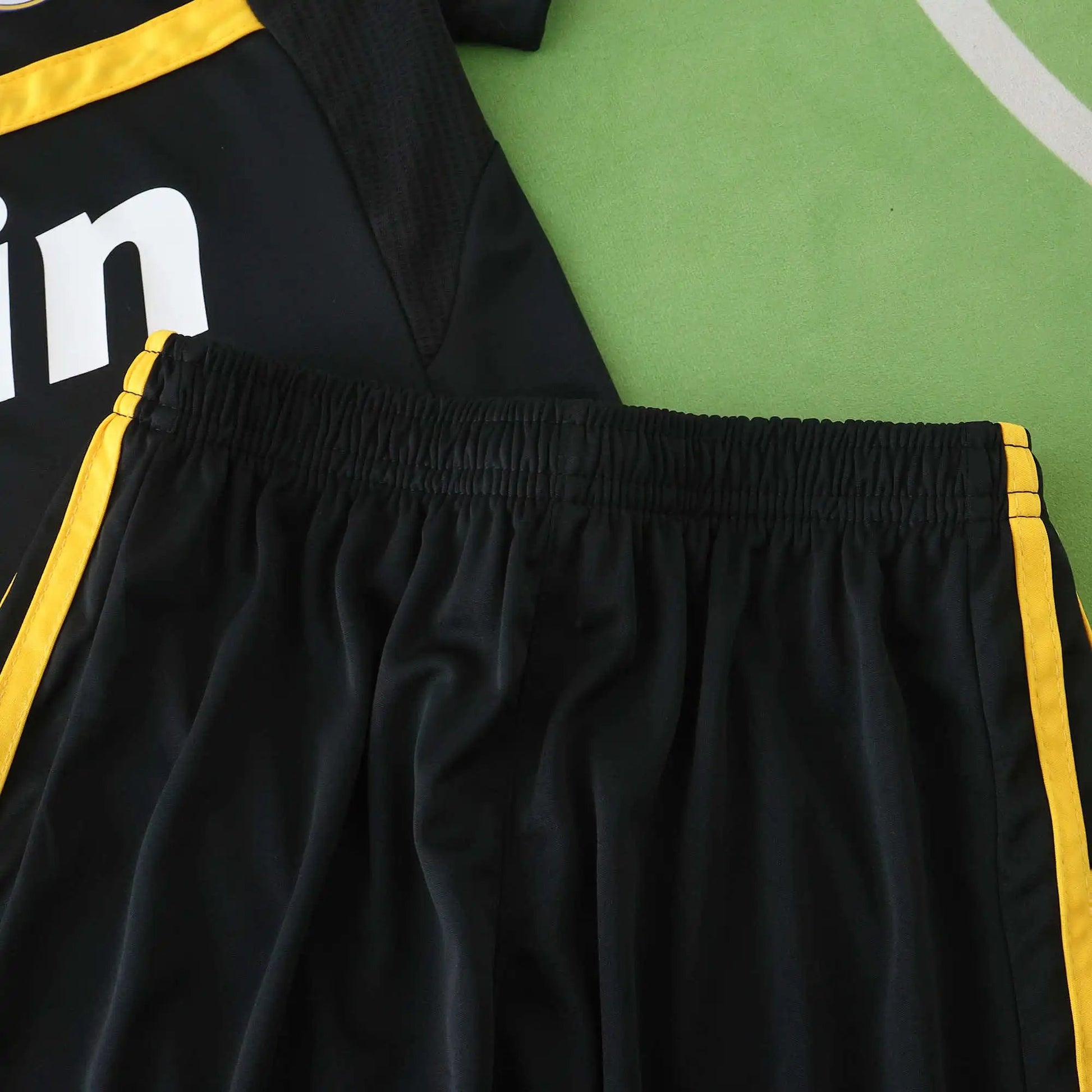 11-12 Real Madrid Gardien Noir - Coffret enfant (Édition Fan)