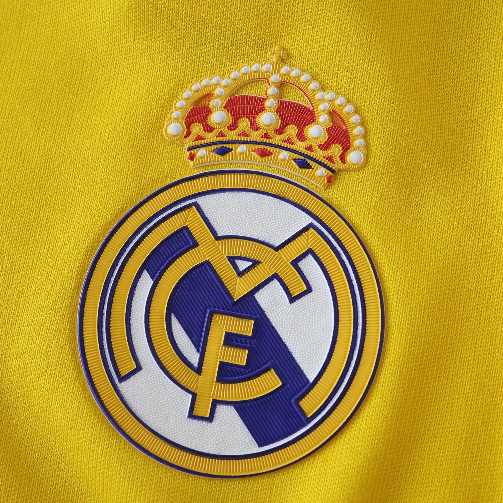 11-12 Real Madrid Gardien Jaune - Coffret enfant (Édition Fan)