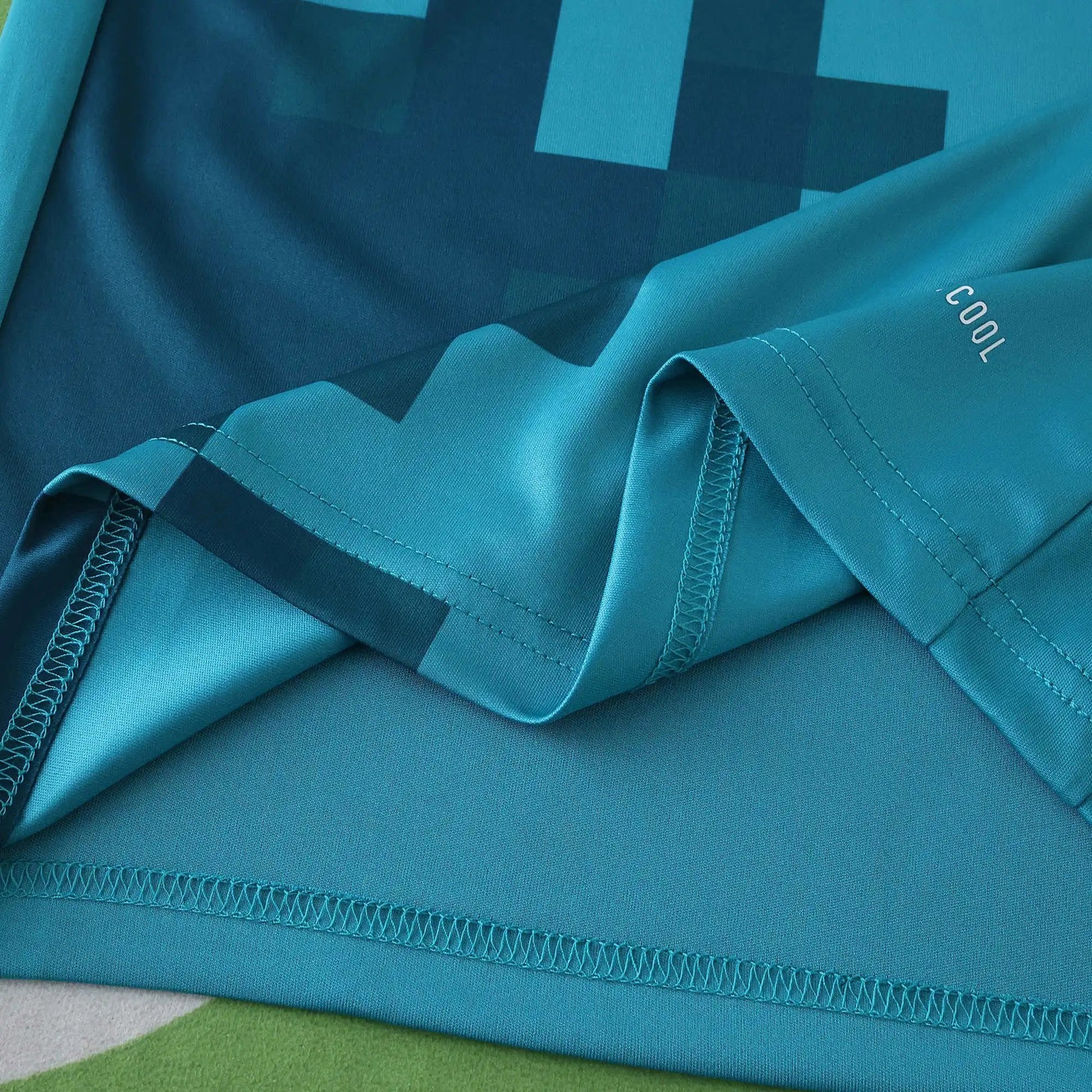 17-18 - Real Madrid Third - Coffret enfant (Édition Fan)