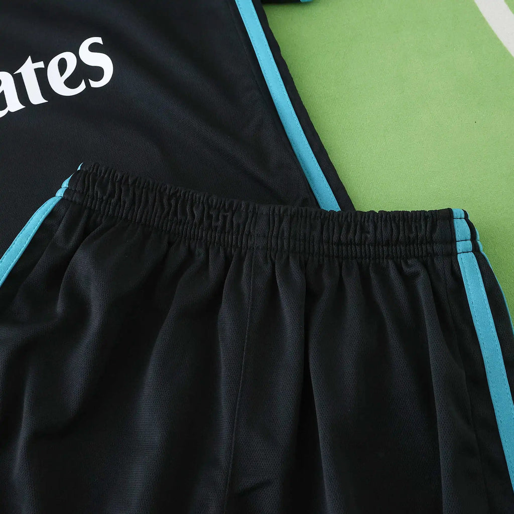 17-18-Real Madrid Extérieur - Coffret enfant (Édition Fan)