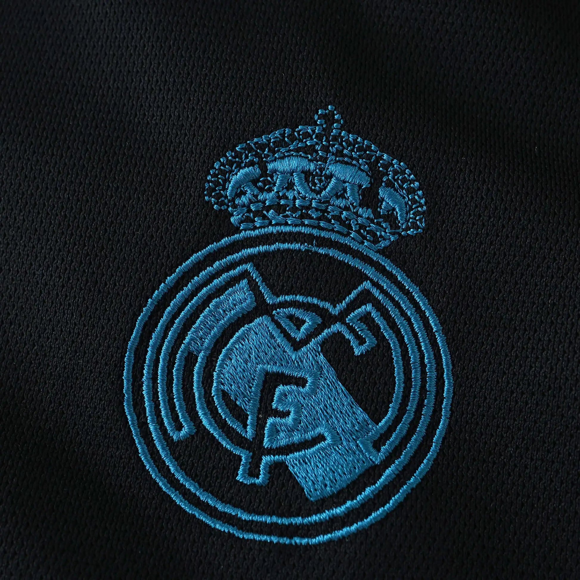 17-18-Real Madrid Extérieur - Coffret enfant (Édition Fan)